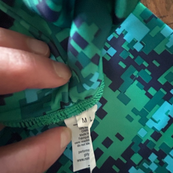 INKnBURN Vintage Blue and Turquoise Pixel Print Cropped Leggings - Picture 5 of 5